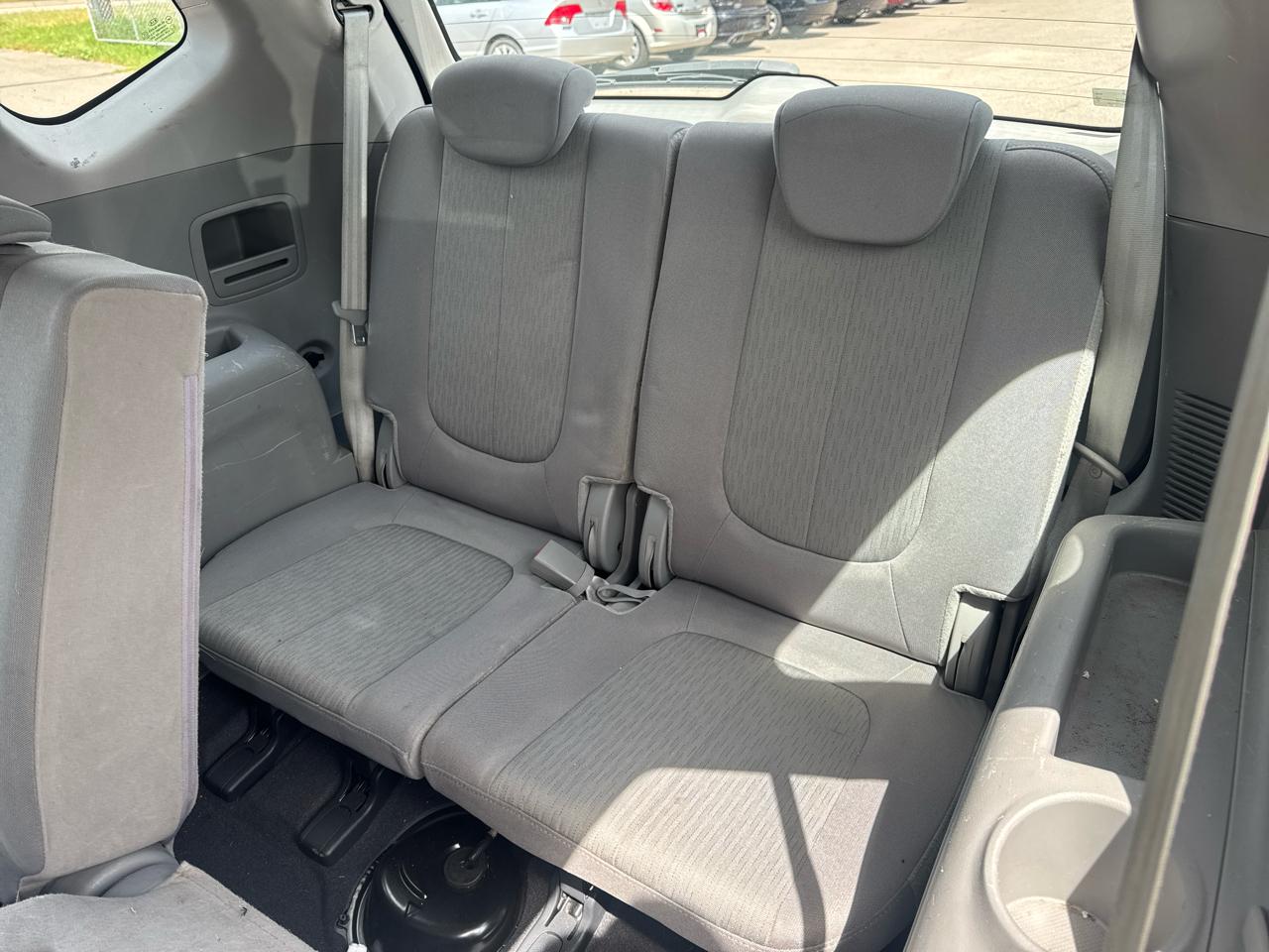 Kia Rondo 4dr Wgn I4 LX 2009