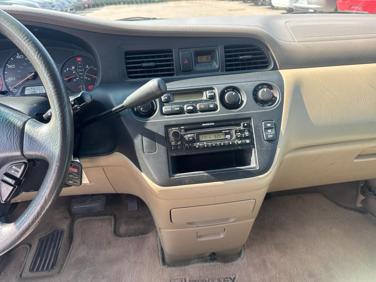 Honda Odyssey 5dr 7-Passenger EX 2000