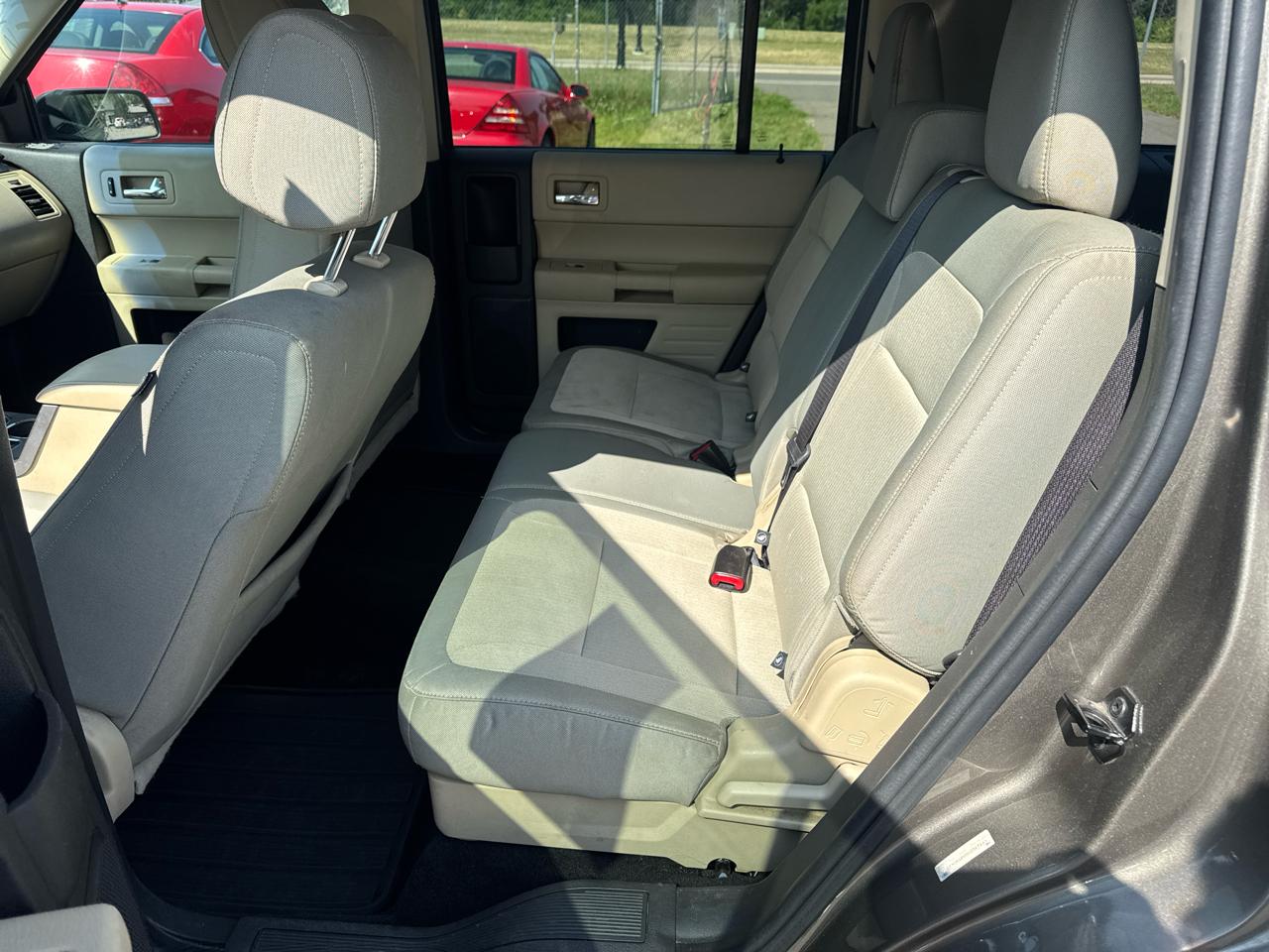 Ford Flex 4dr SE FWD 2013