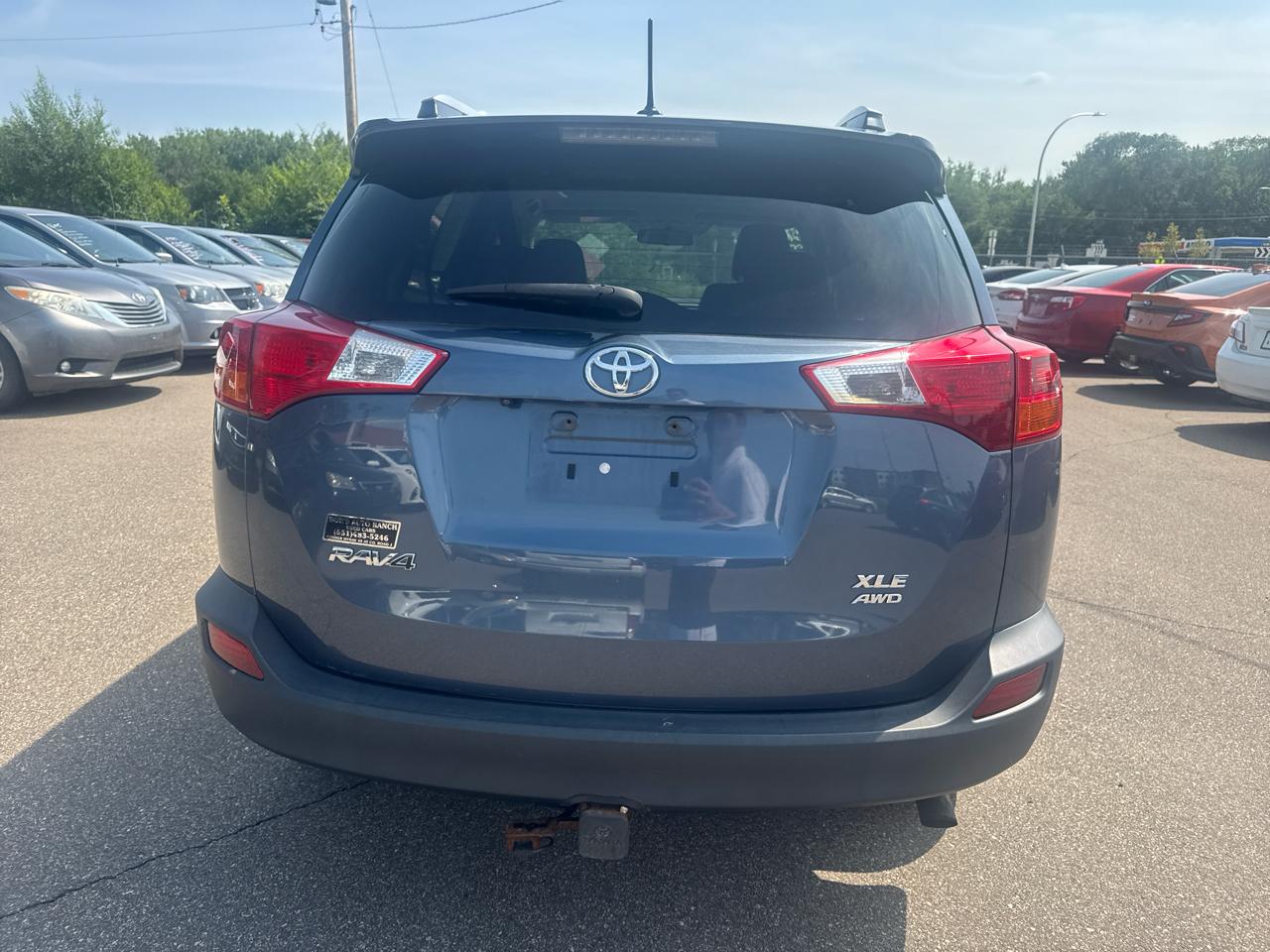 Toyota RAV4 AWD 4dr XLE (Natl) 2014