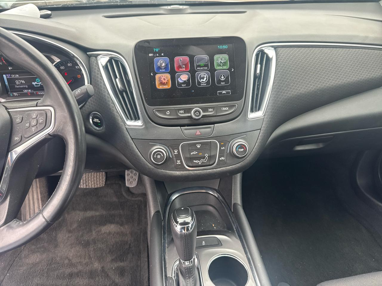 Chevrolet Malibu 4dr Sdn LT w/1LT 2017