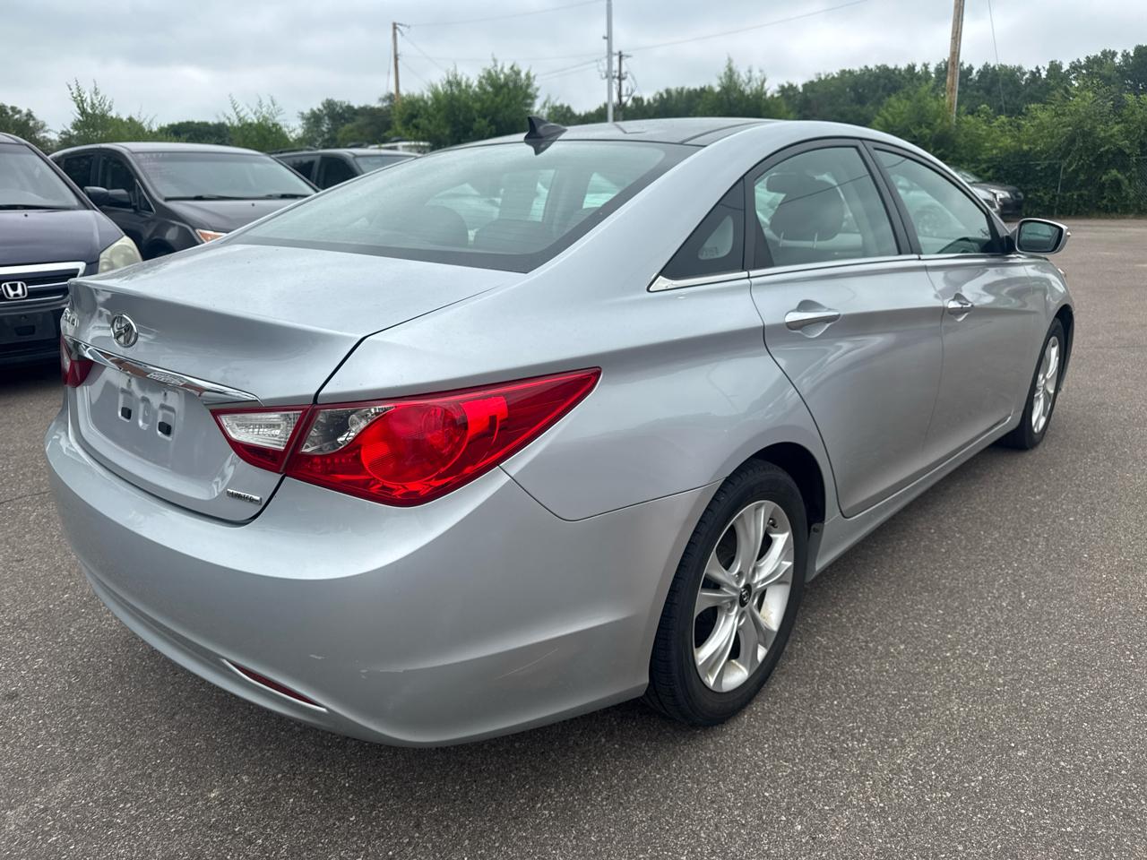 Hyundai Sonata 4dr Sdn 2.4L Auto Limited 2012