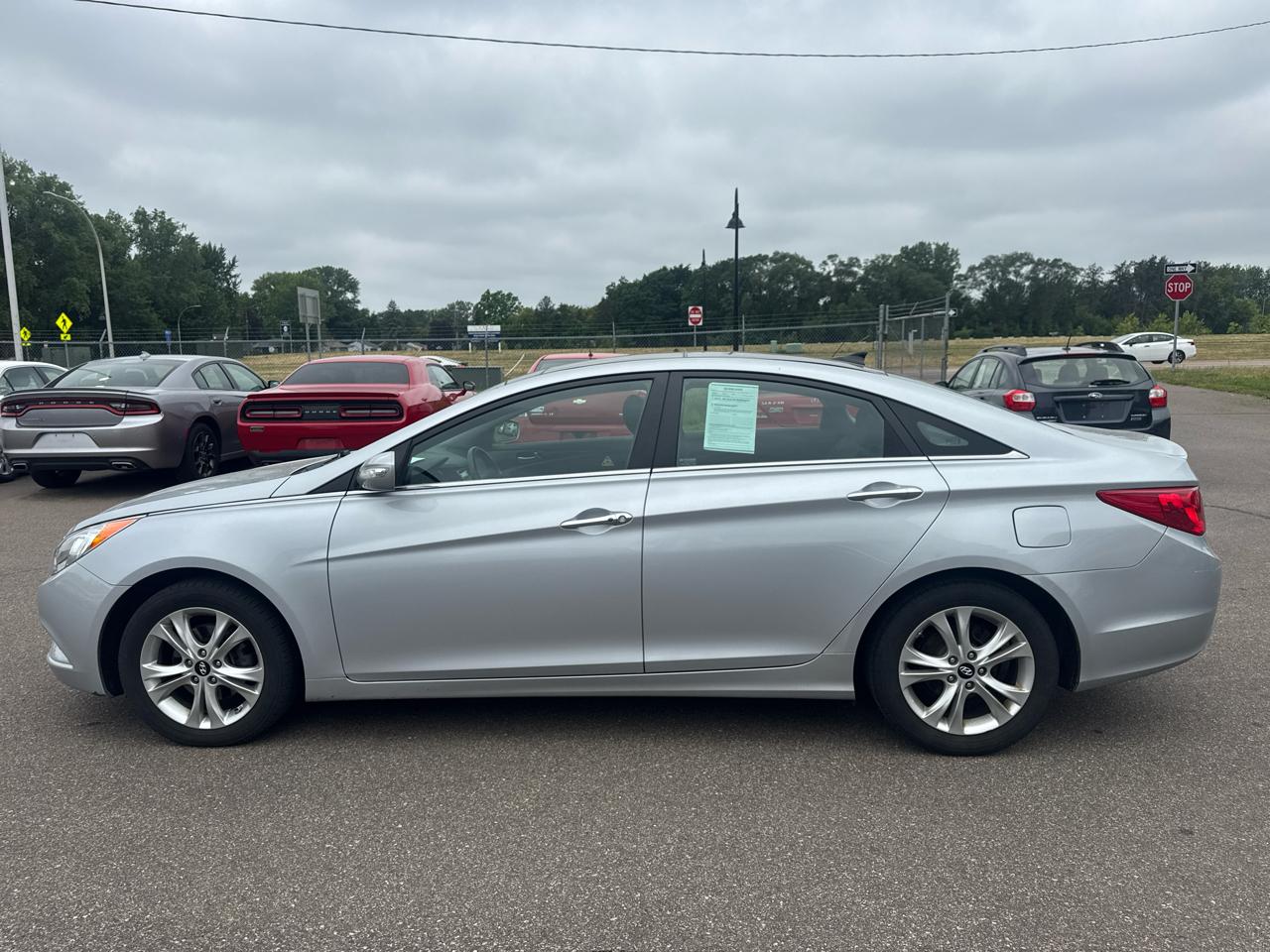 Hyundai Sonata 4dr Sdn 2.4L Auto Limited 2012