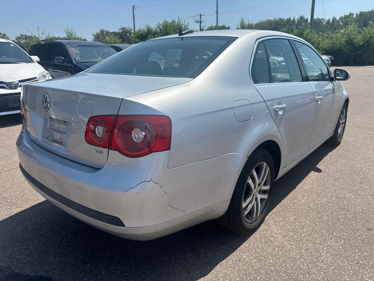 Volkswagen Jetta Sedan 4dr 1.9L TDI DSG 2006