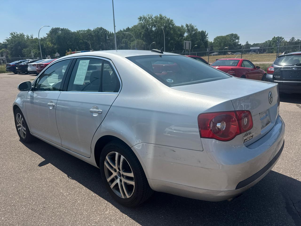 Volkswagen Jetta Sedan 4dr 1.9L TDI DSG 2006
