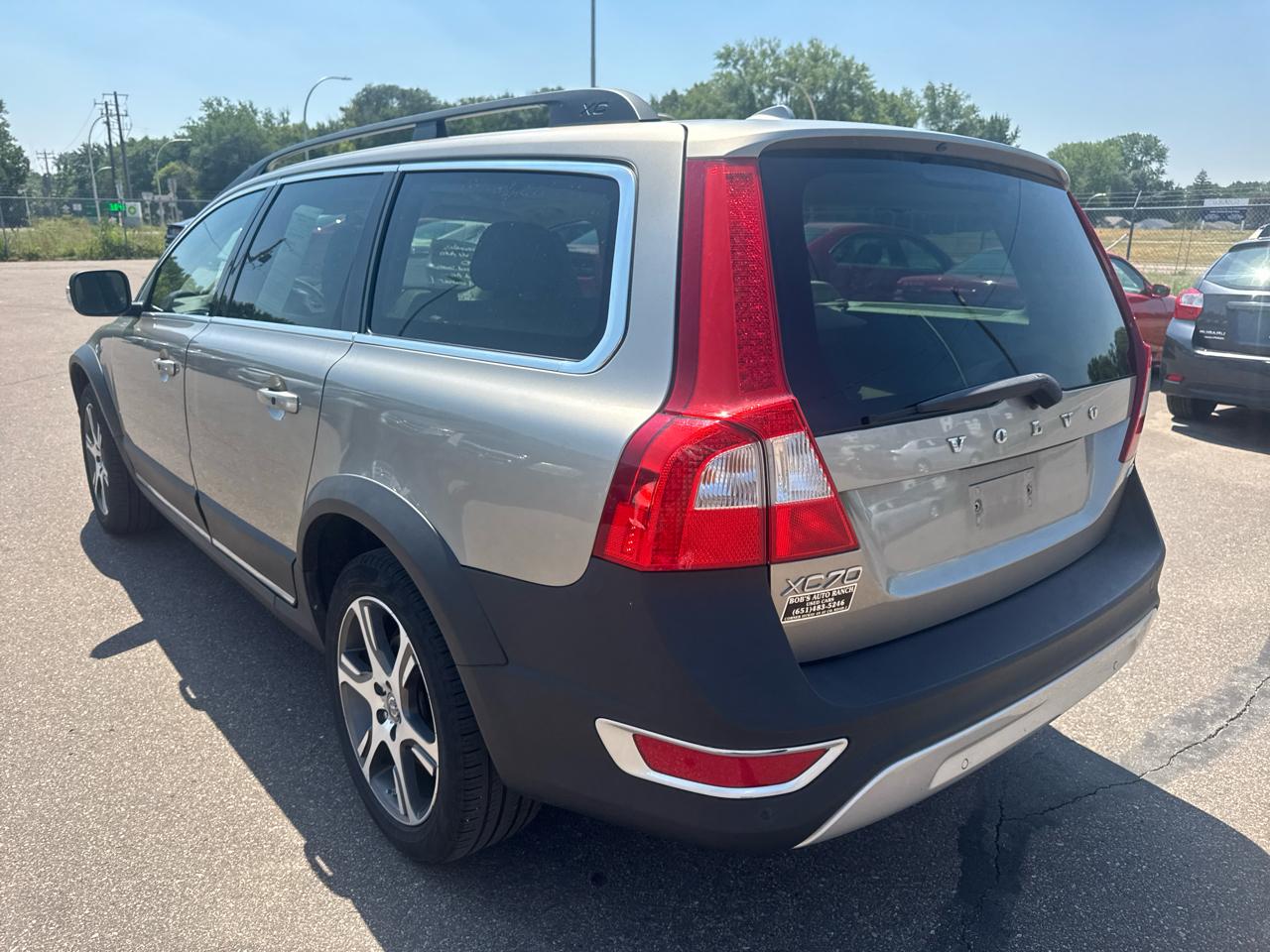 Volvo XC70 4dr Wgn 3.2L 2012