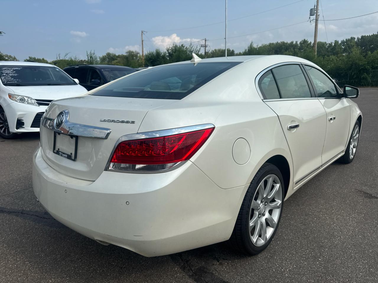 Buick LaCrosse 4dr Sdn Touring FWD 2012
