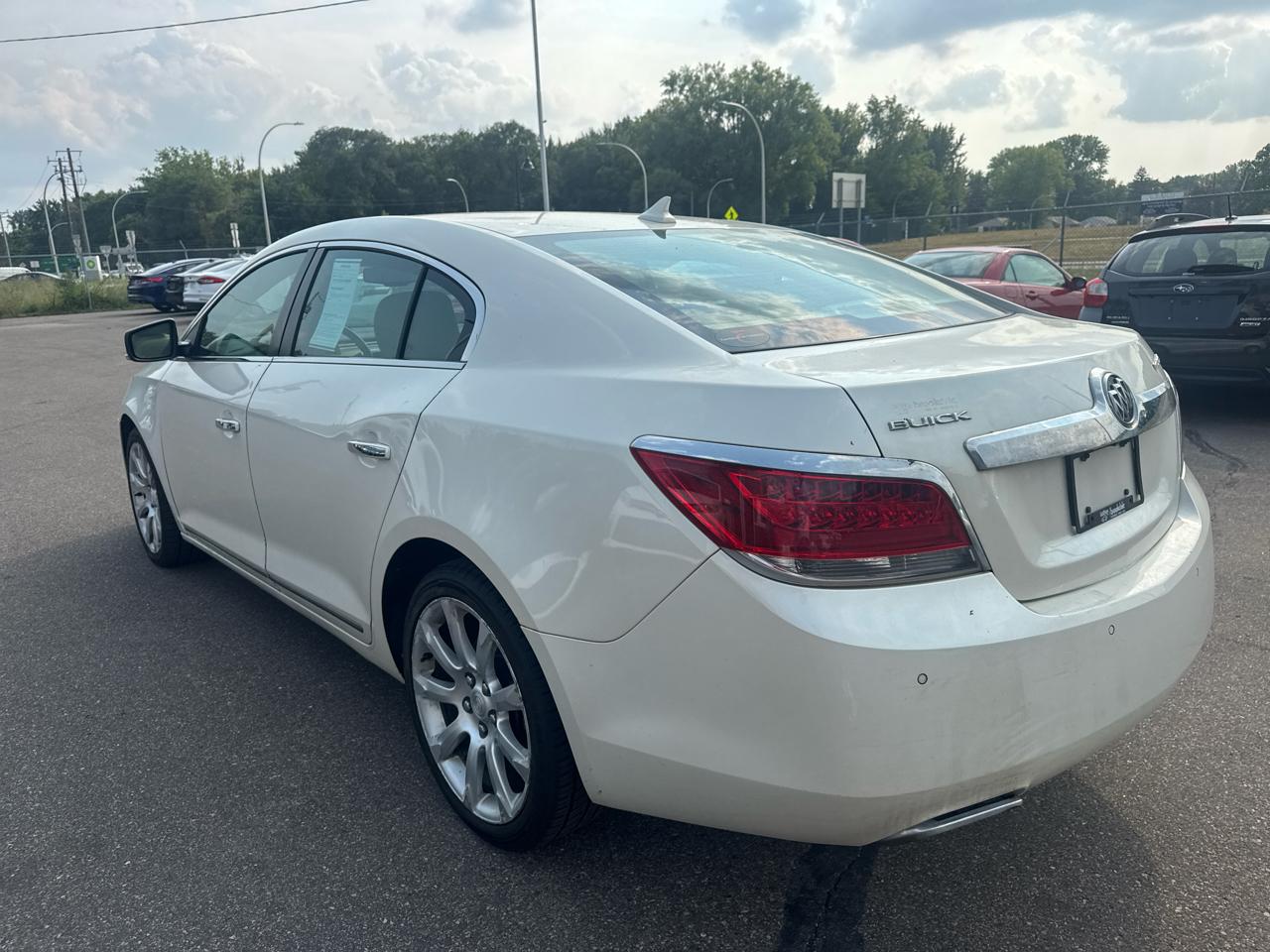 Buick LaCrosse 4dr Sdn Touring FWD 2012