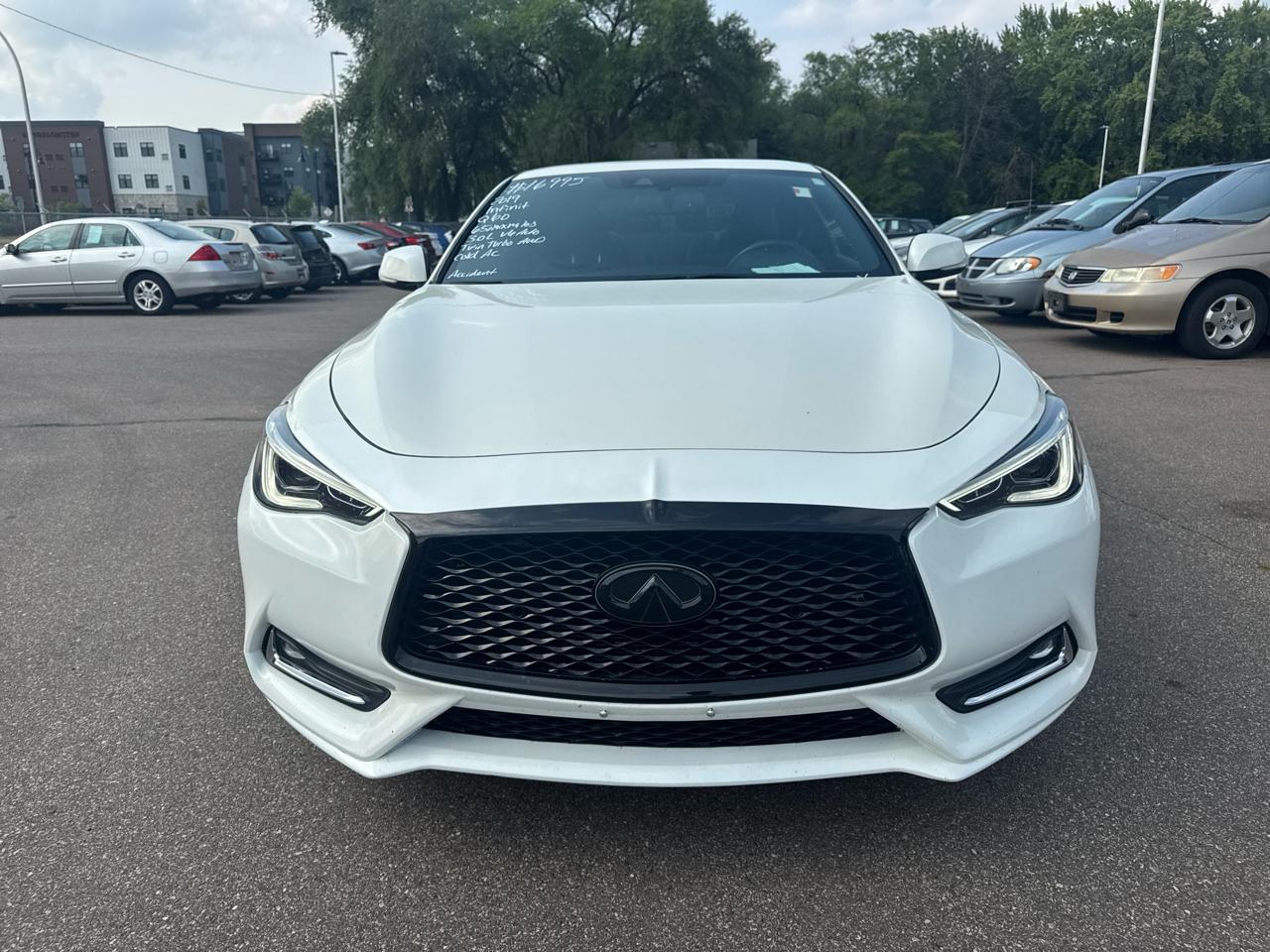 Infiniti Q60 3.0t LUXE AWD 2019