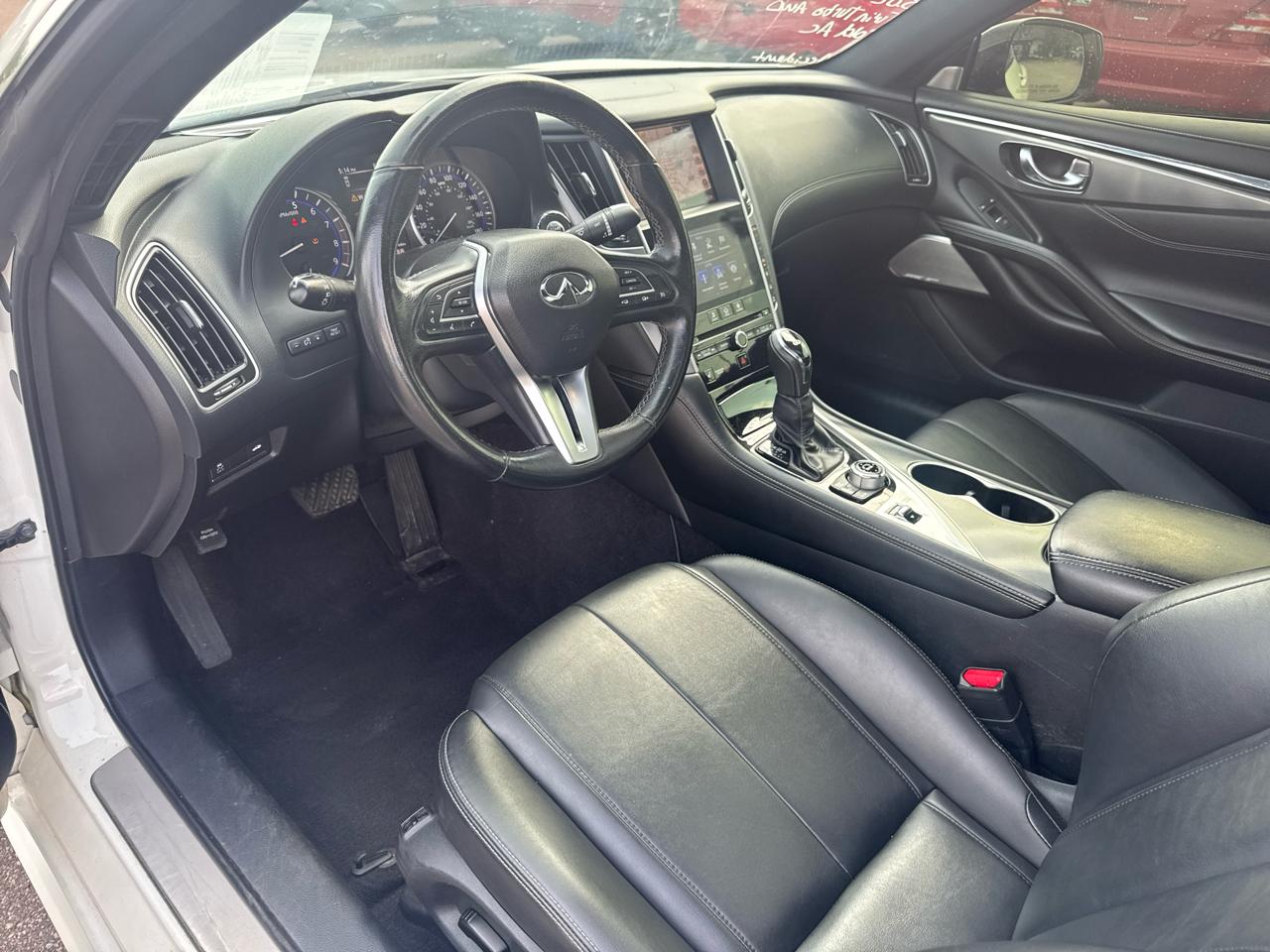 Infiniti Q60 3.0t LUXE AWD 2019