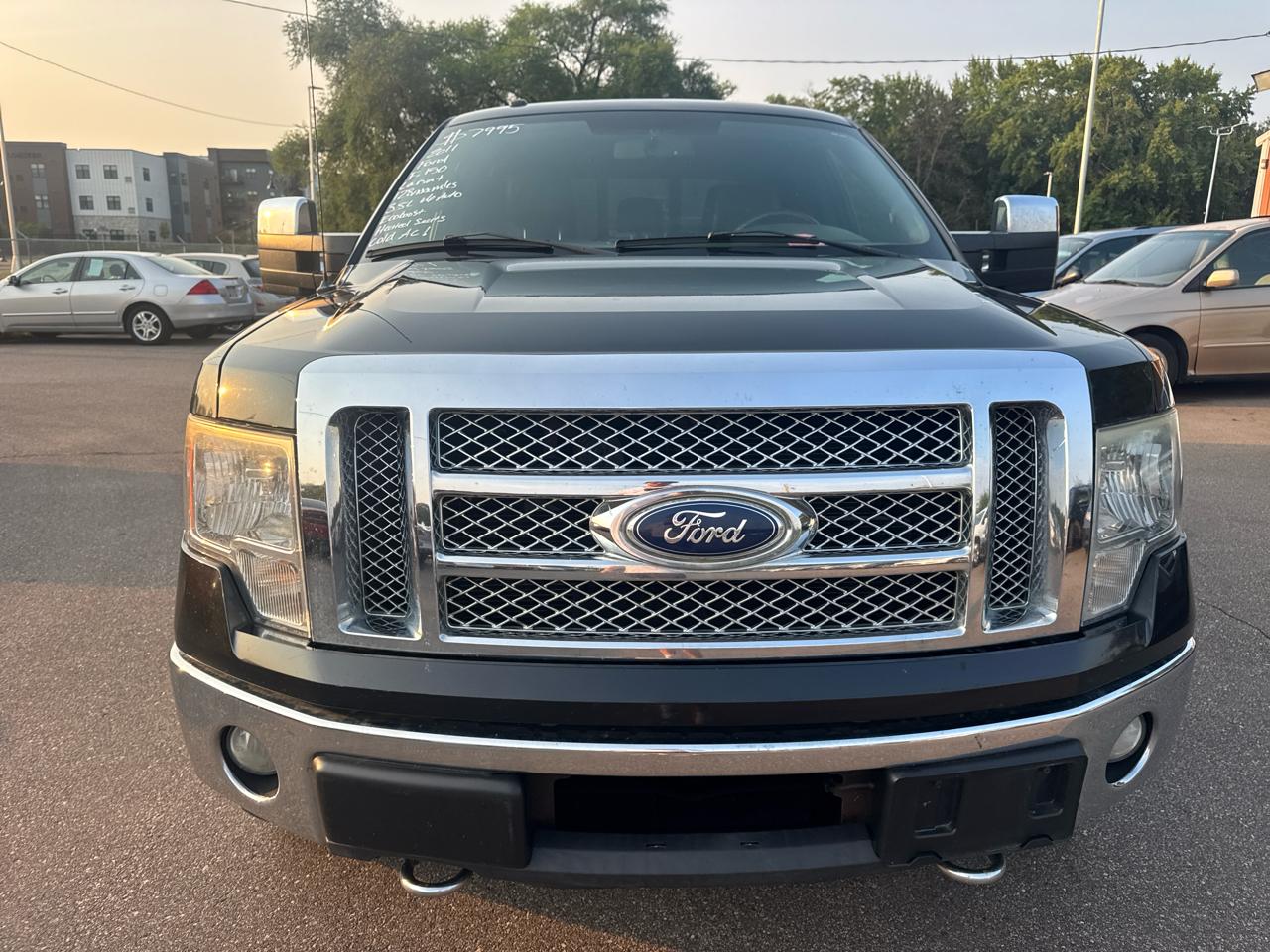 Ford F-150 4WD SuperCrew 145" Platinum 2011