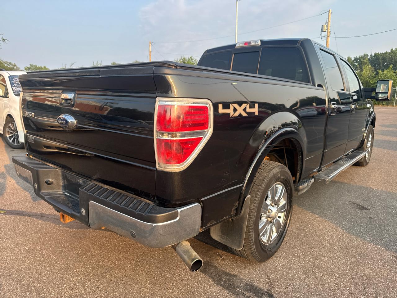Ford F-150 4WD SuperCrew 145" Platinum 2011