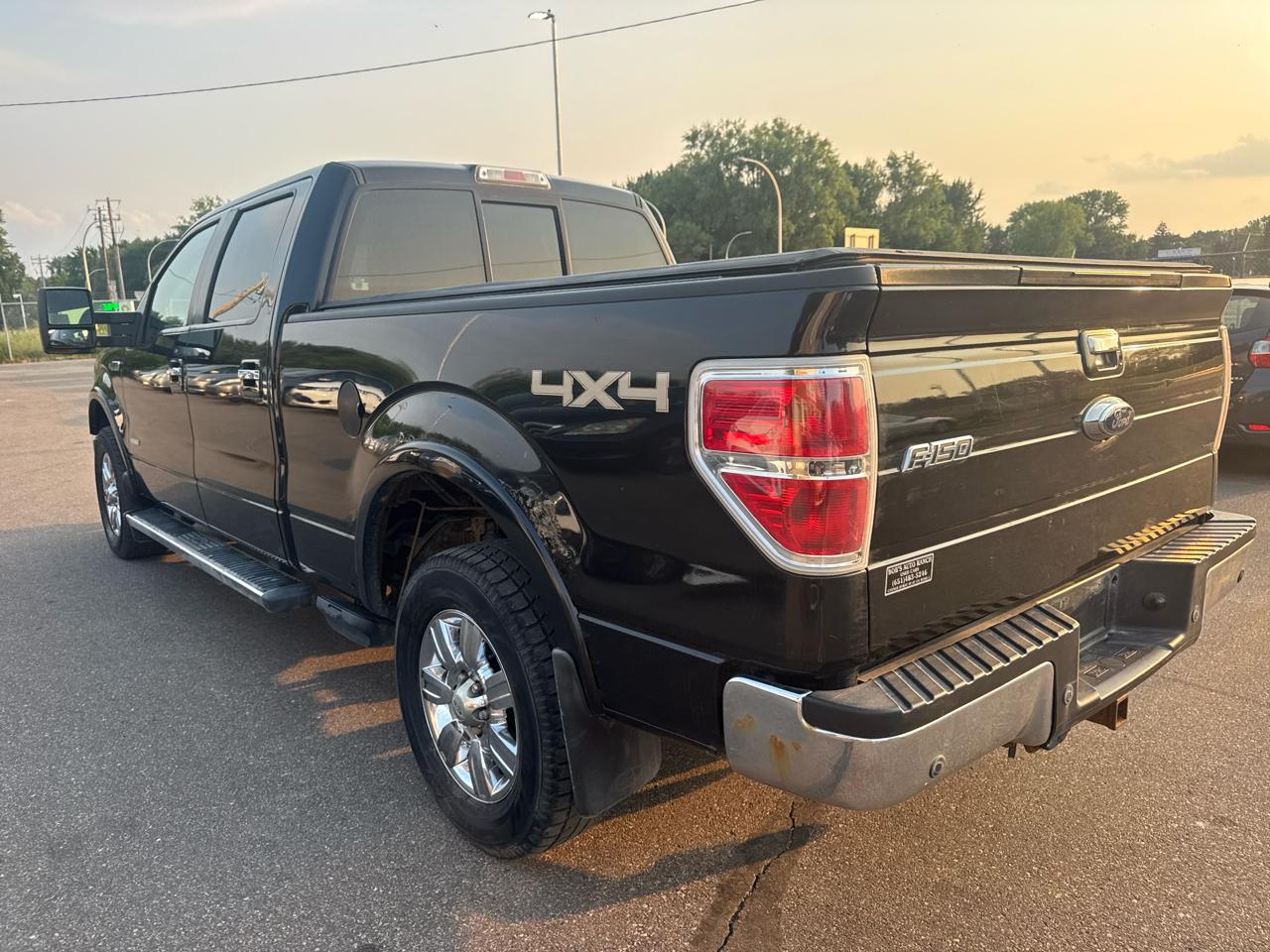 Ford F-150 4WD SuperCrew 145" Platinum 2011