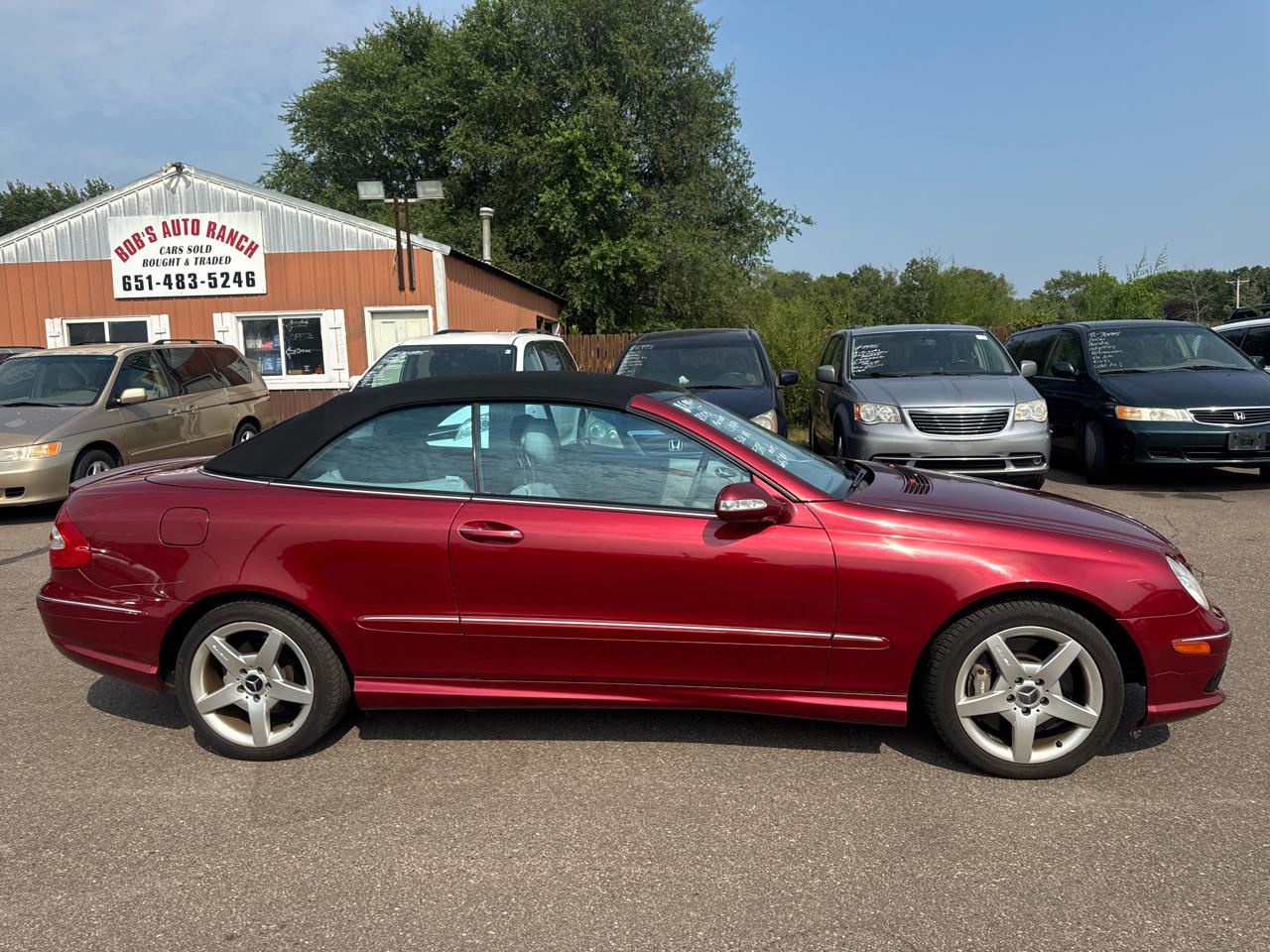 Mercedes-Benz CLK-Class 2dr Cabriolet 5.0L 2005