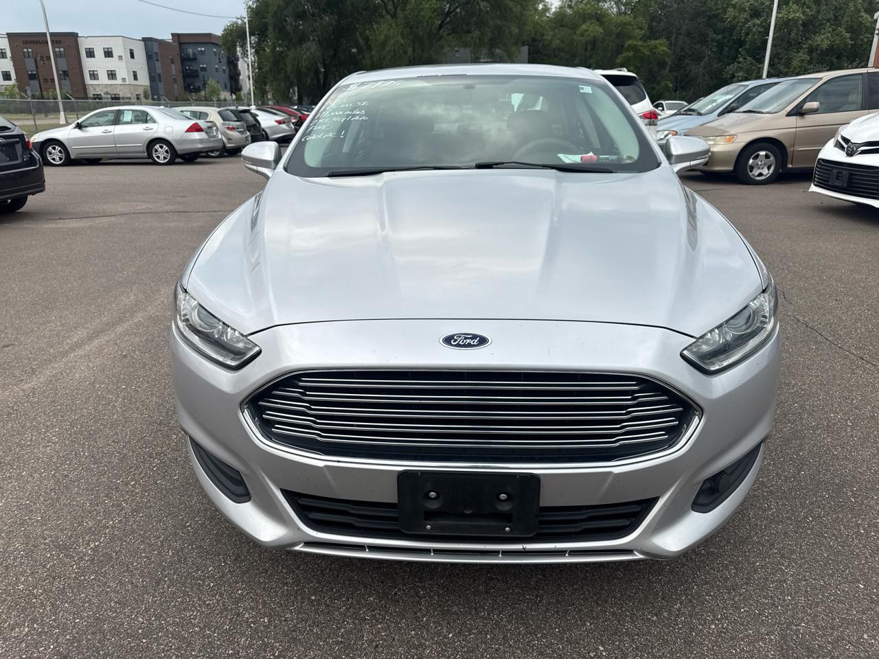 Ford Fusion 4dr Sdn SE FWD 2015