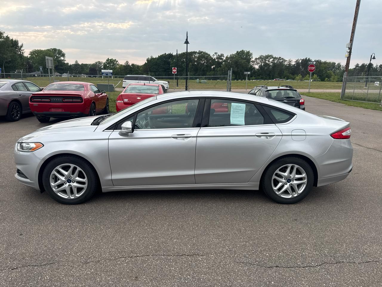 Ford Fusion 4dr Sdn SE FWD 2015