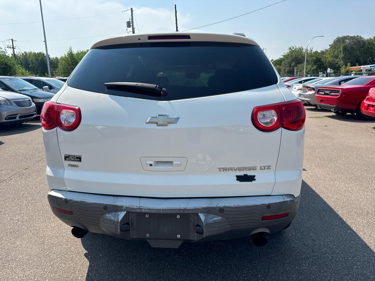 Chevrolet Traverse AWD 4dr LTZ 2011