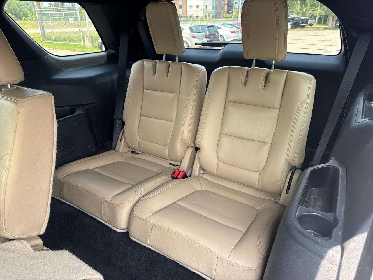 Ford Explorer 4dr XLT 4WD 2017