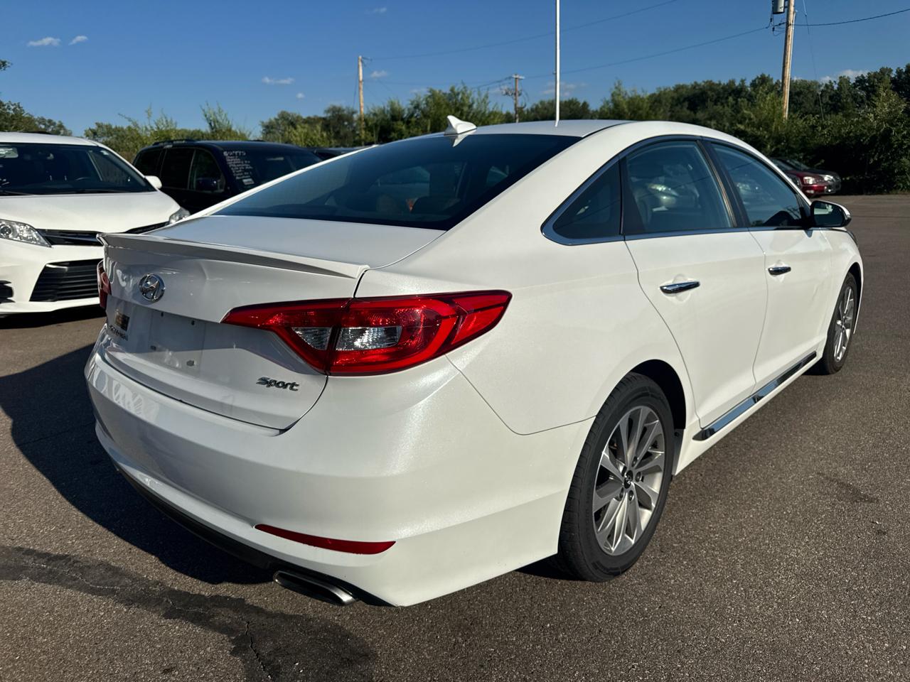 Hyundai Sonata Sport 2.4L 2017