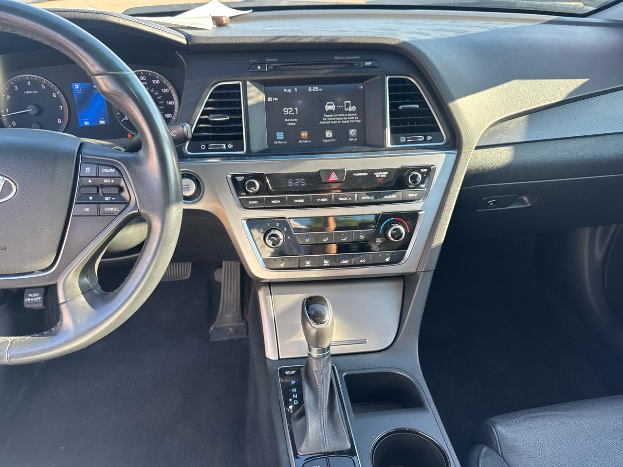 Hyundai Sonata Sport 2.4L 2017