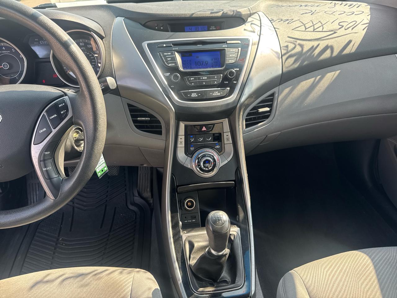 Hyundai Elantra 4dr Sdn Man GLS (Ulsan Plant) 2013