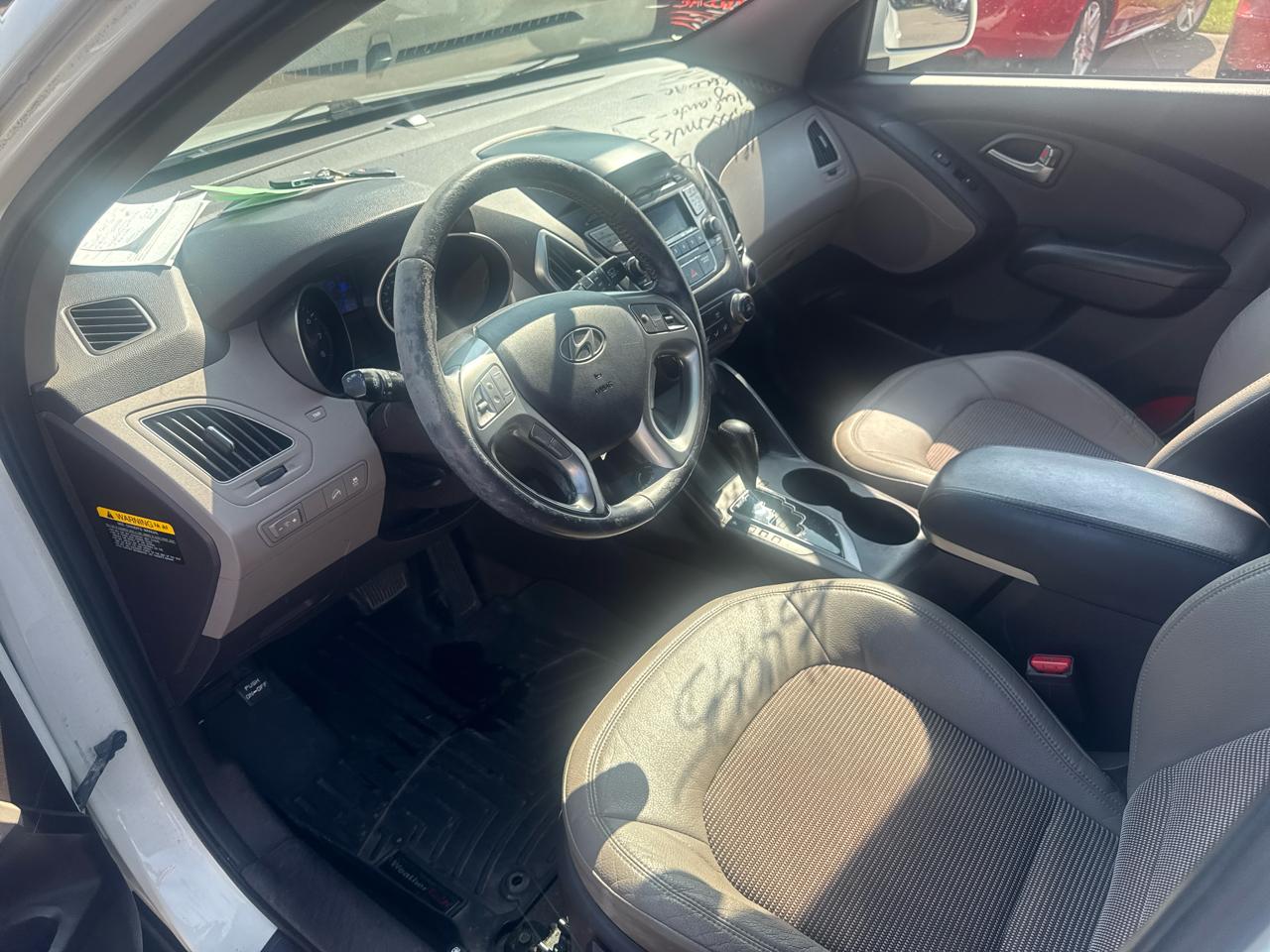 Hyundai Tucson FWD 4dr Auto GLS 2011