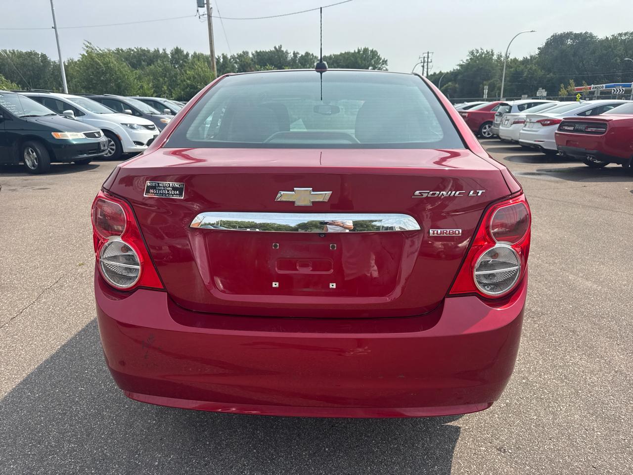 Chevrolet Sonic 4dr Sdn Auto LT 2015