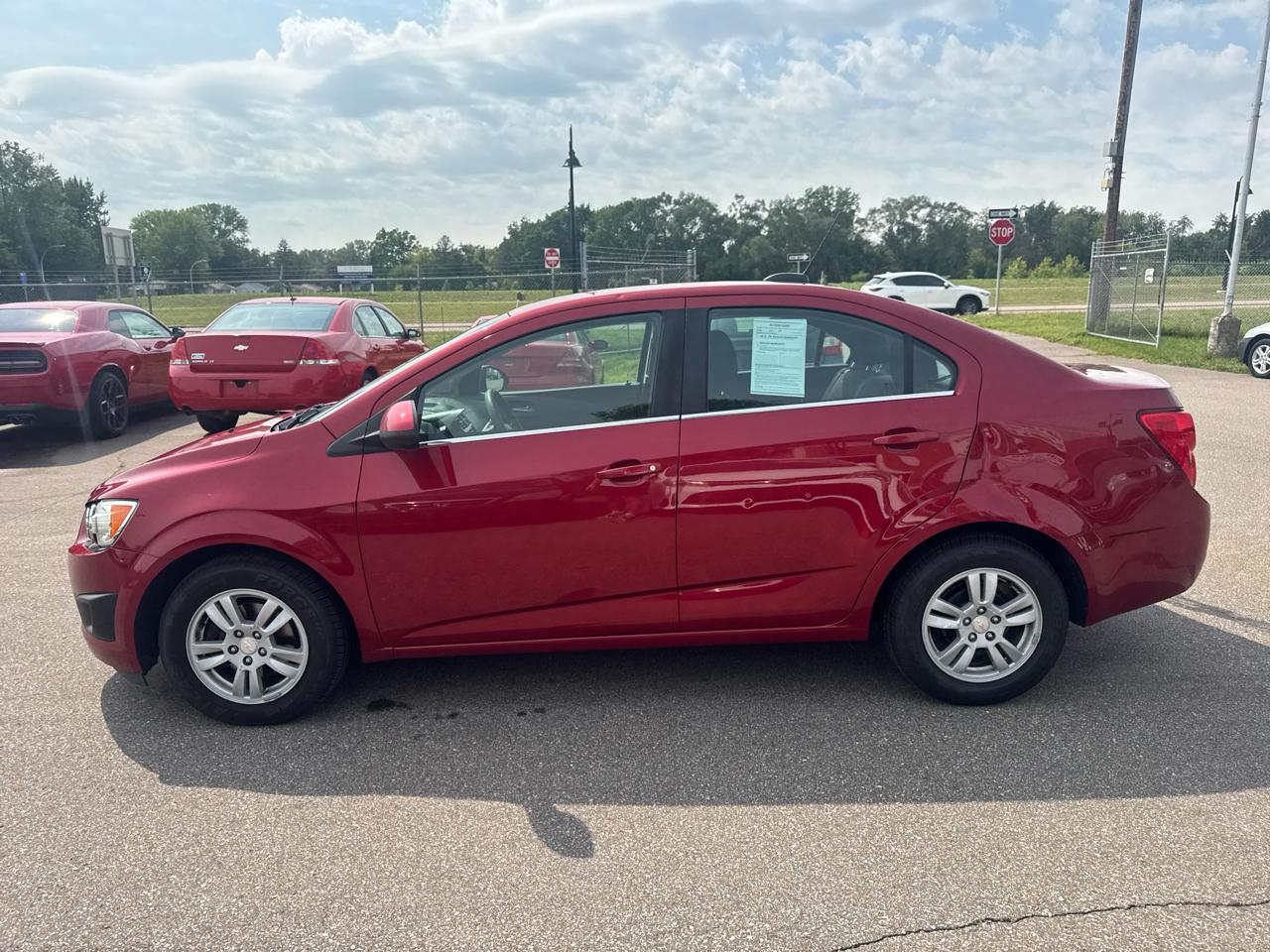 Chevrolet Sonic 4dr Sdn Auto LT 2015