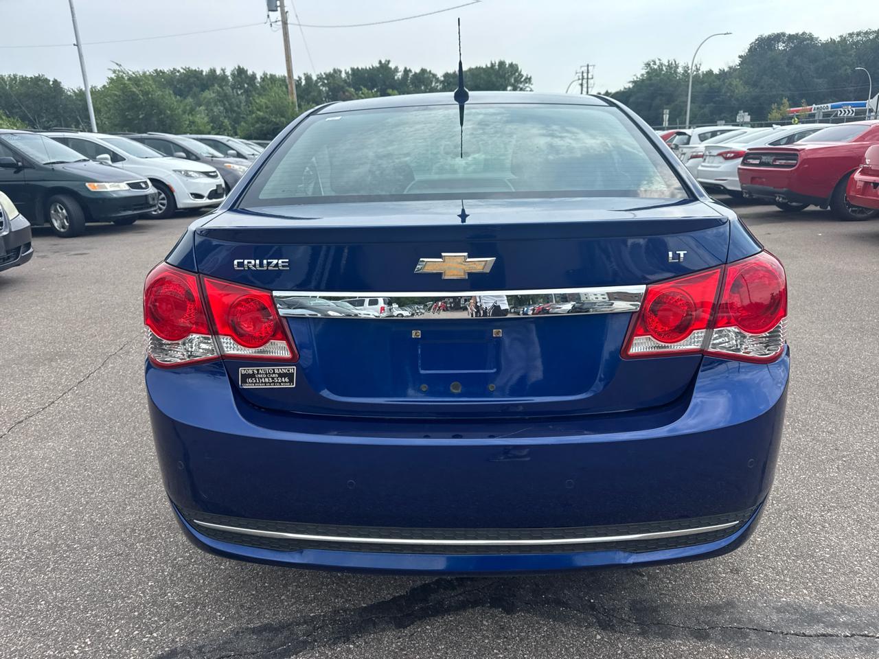 Chevrolet Cruze 4dr Sdn LT w/1LT 2012