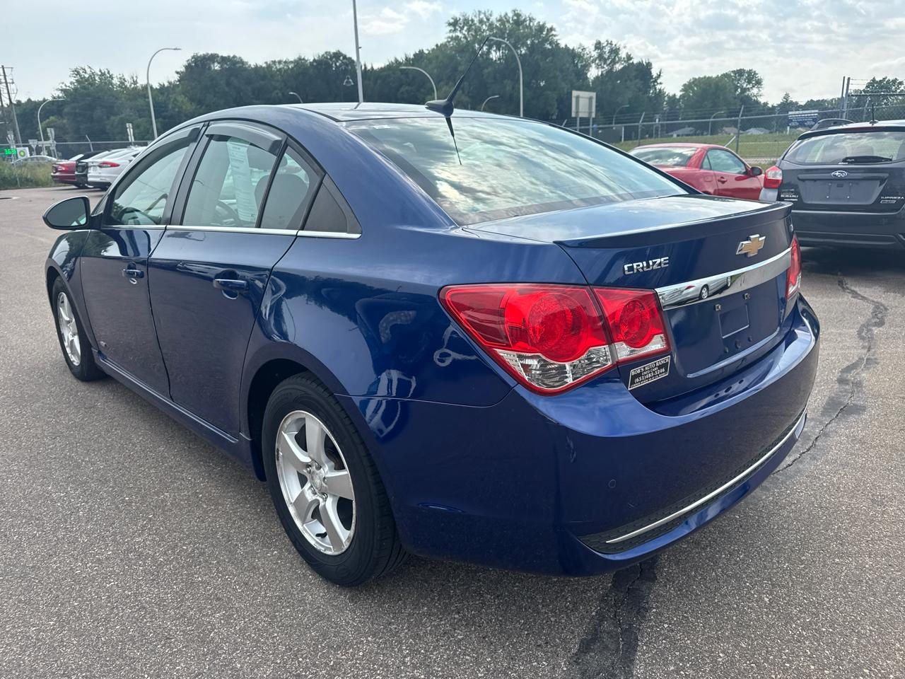 Chevrolet Cruze 4dr Sdn LT w/1LT 2012
