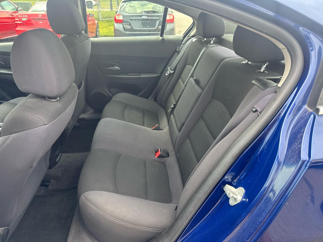 Chevrolet Cruze 4dr Sdn LT w/1LT 2012