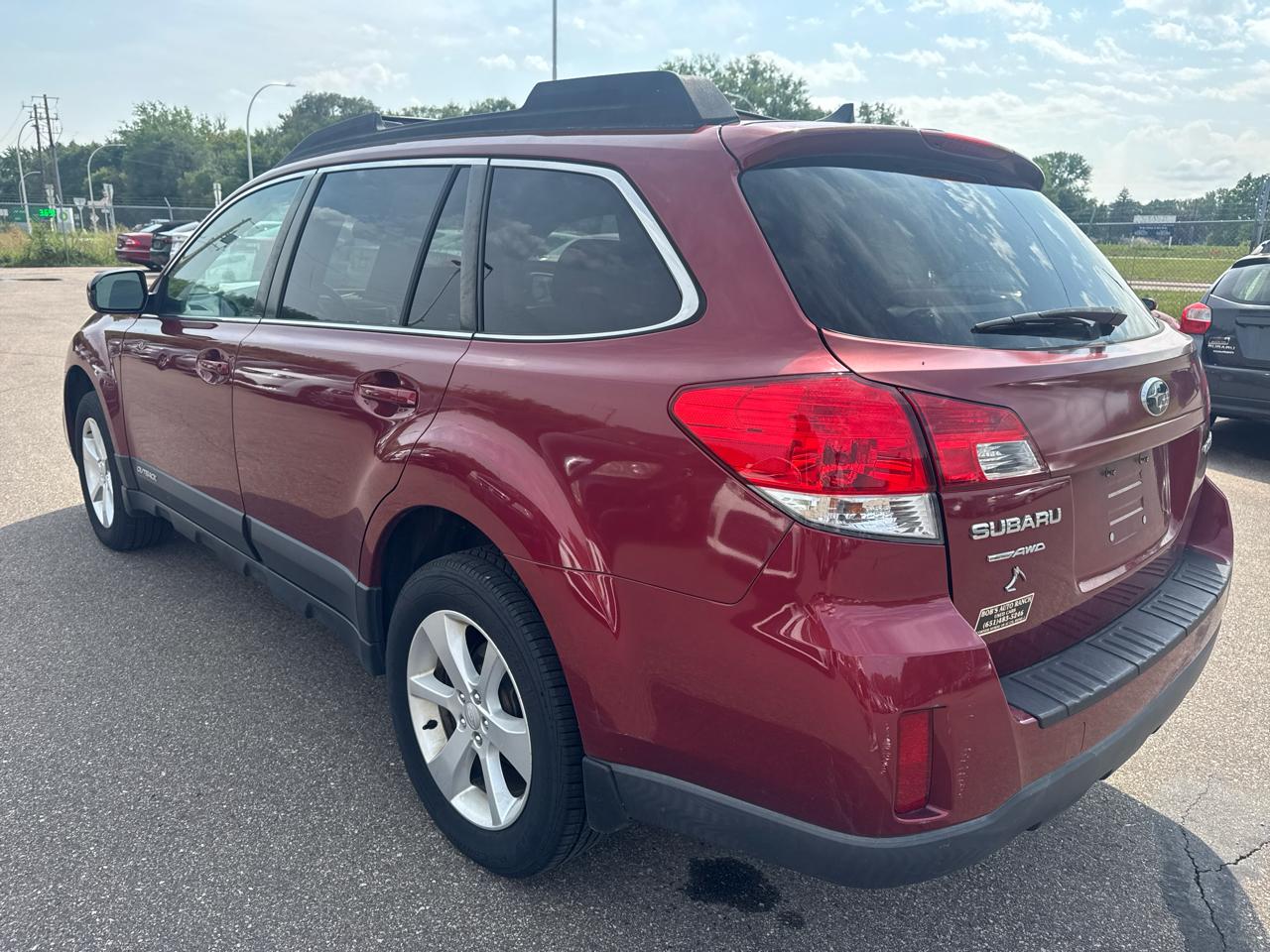Subaru Outback 4dr Wgn H4 Auto 2.5i Premium 2014