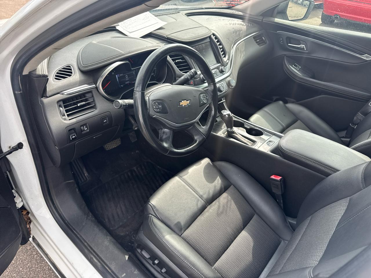 Chevrolet Impala 4dr Sdn LT w/1LT 2018