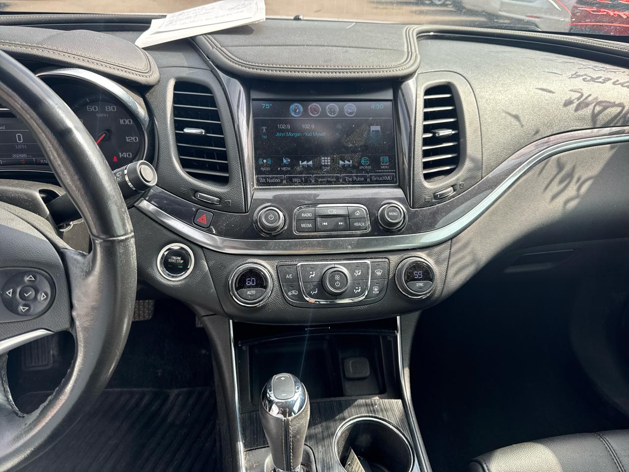 Chevrolet Impala 4dr Sdn LT w/1LT 2018