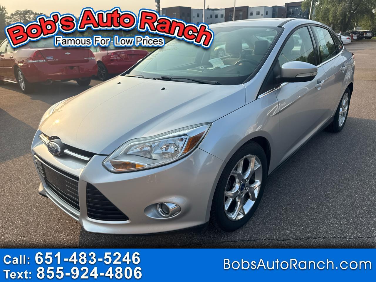 Ford Focus 4dr Sdn SEL 2012