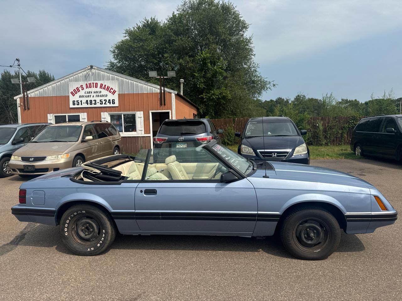 Ford Mustang 2dr GLX Convertible 1983