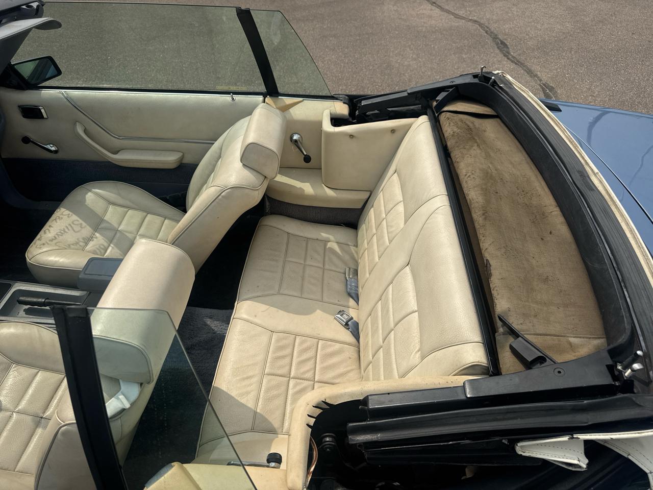 Ford Mustang 2dr GLX Convertible 1983