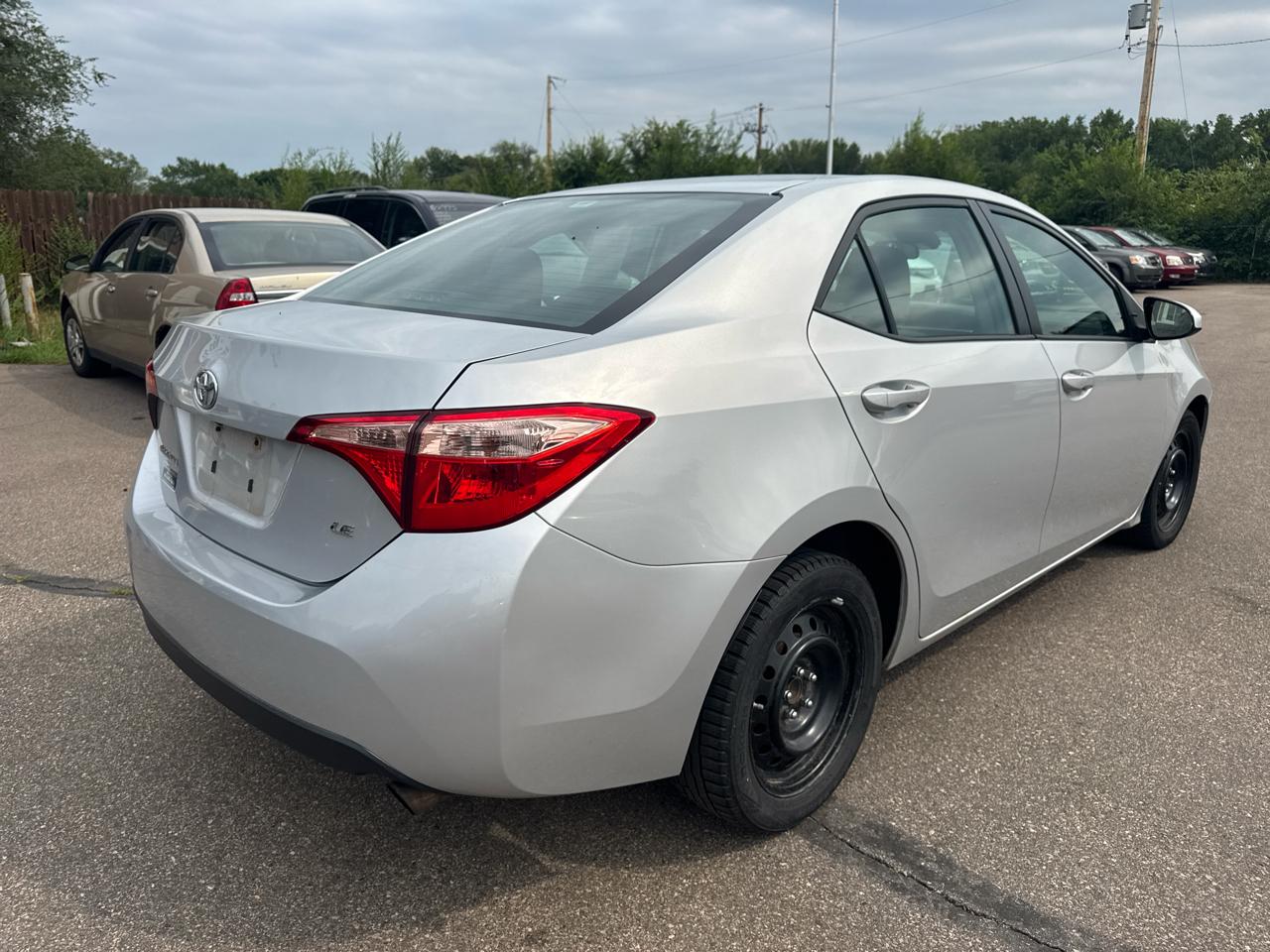 Toyota Corolla XLE CVT (Natl) 2019