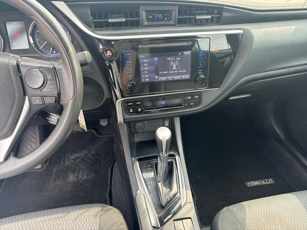Toyota Corolla XLE CVT (Natl) 2019
