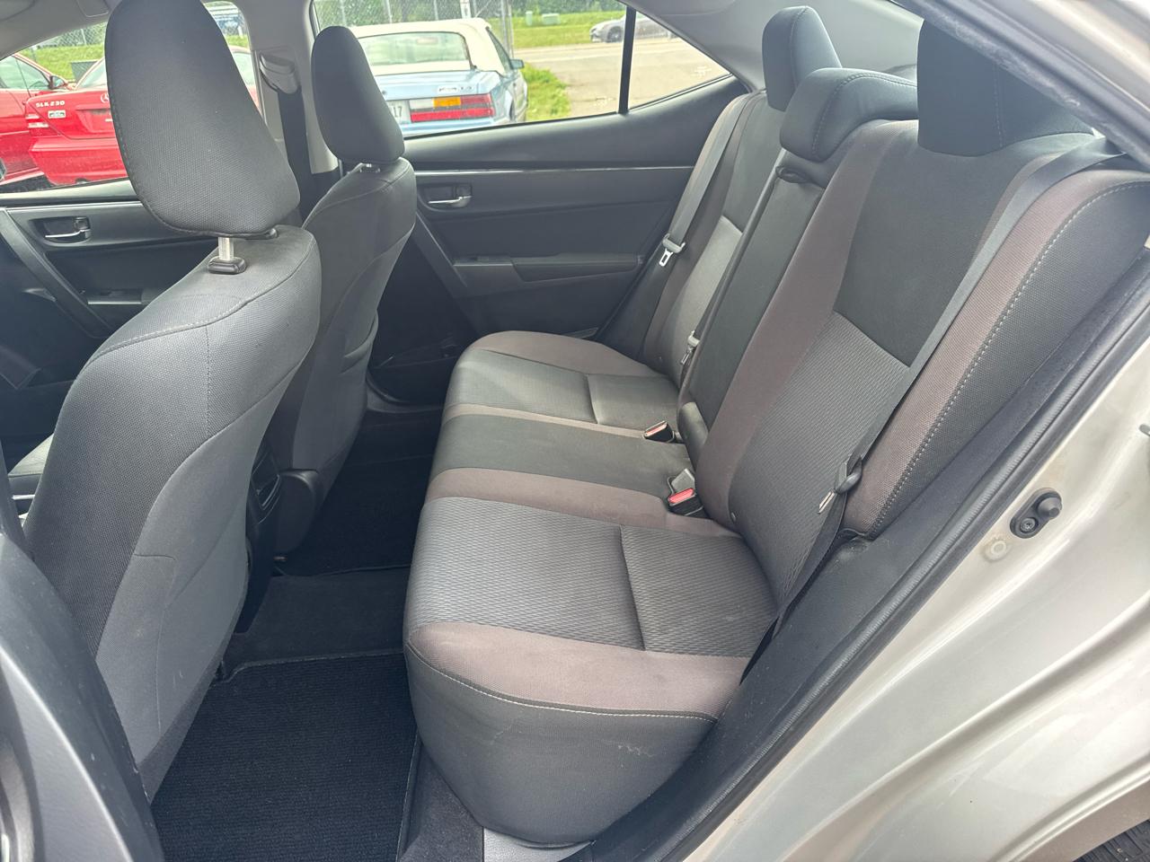 Toyota Corolla XLE CVT (Natl) 2019