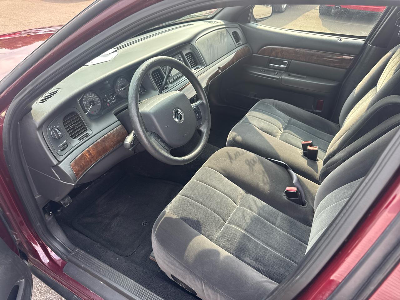 Mercury Grand Marquis 4dr Sdn GS 2008