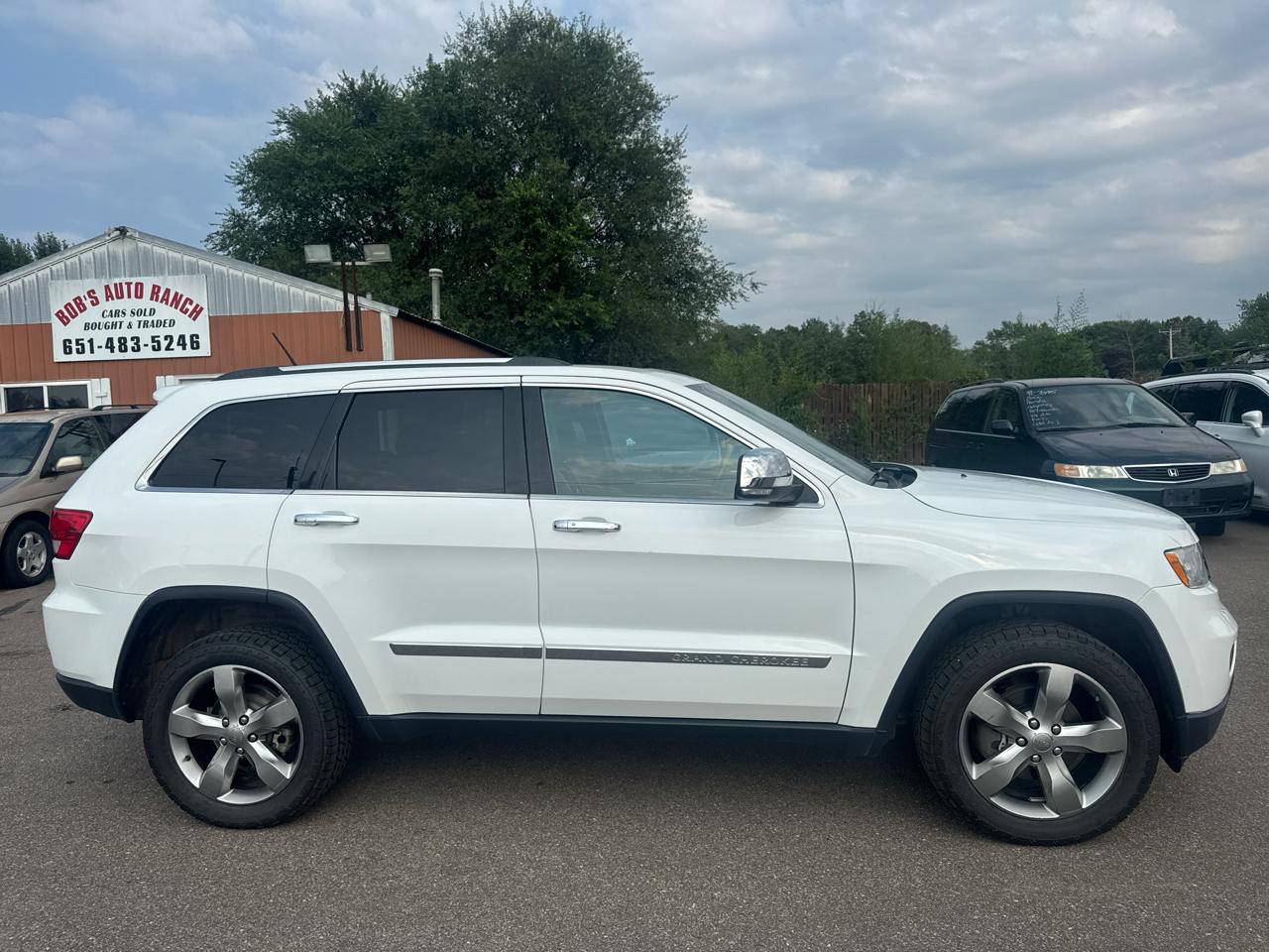 Jeep Grand Cherokee 4WD 4dr Overland 2013