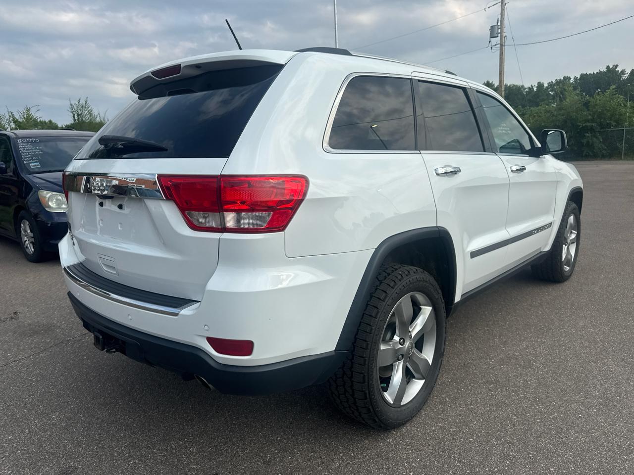 Jeep Grand Cherokee 4WD 4dr Overland 2013