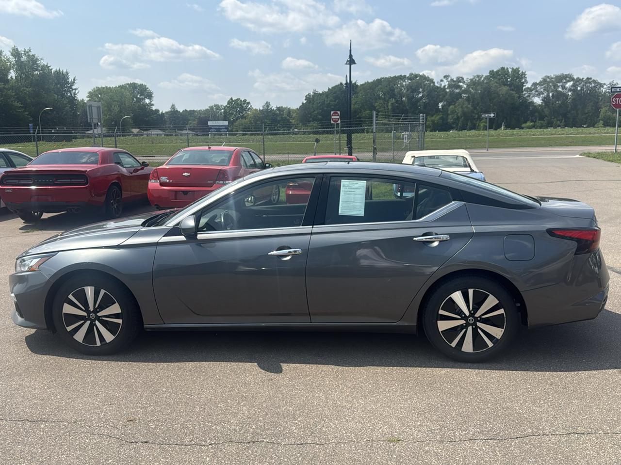 Nissan Altima 2.5 SV Sedan 2019