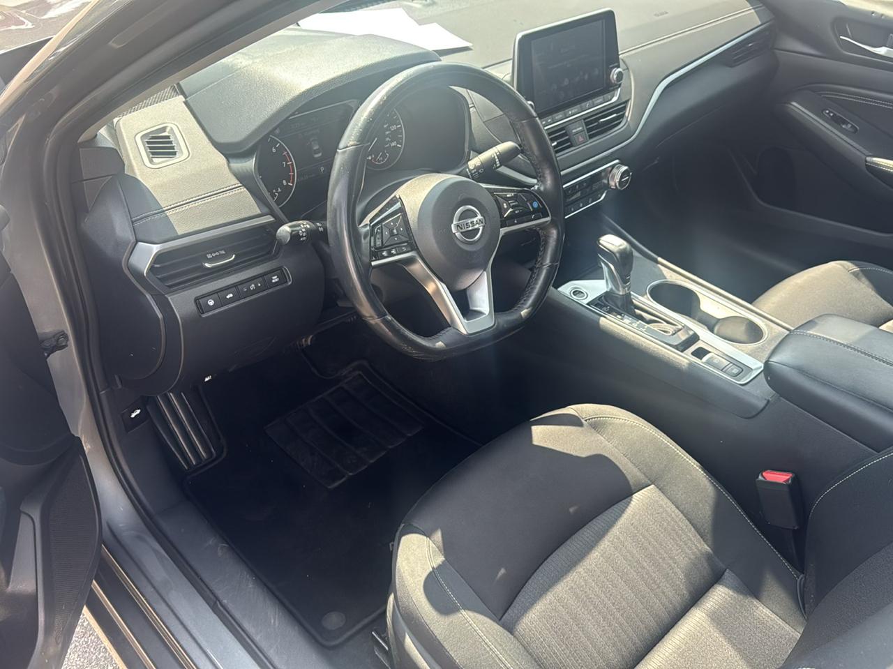 Nissan Altima 2.5 SV Sedan 2019