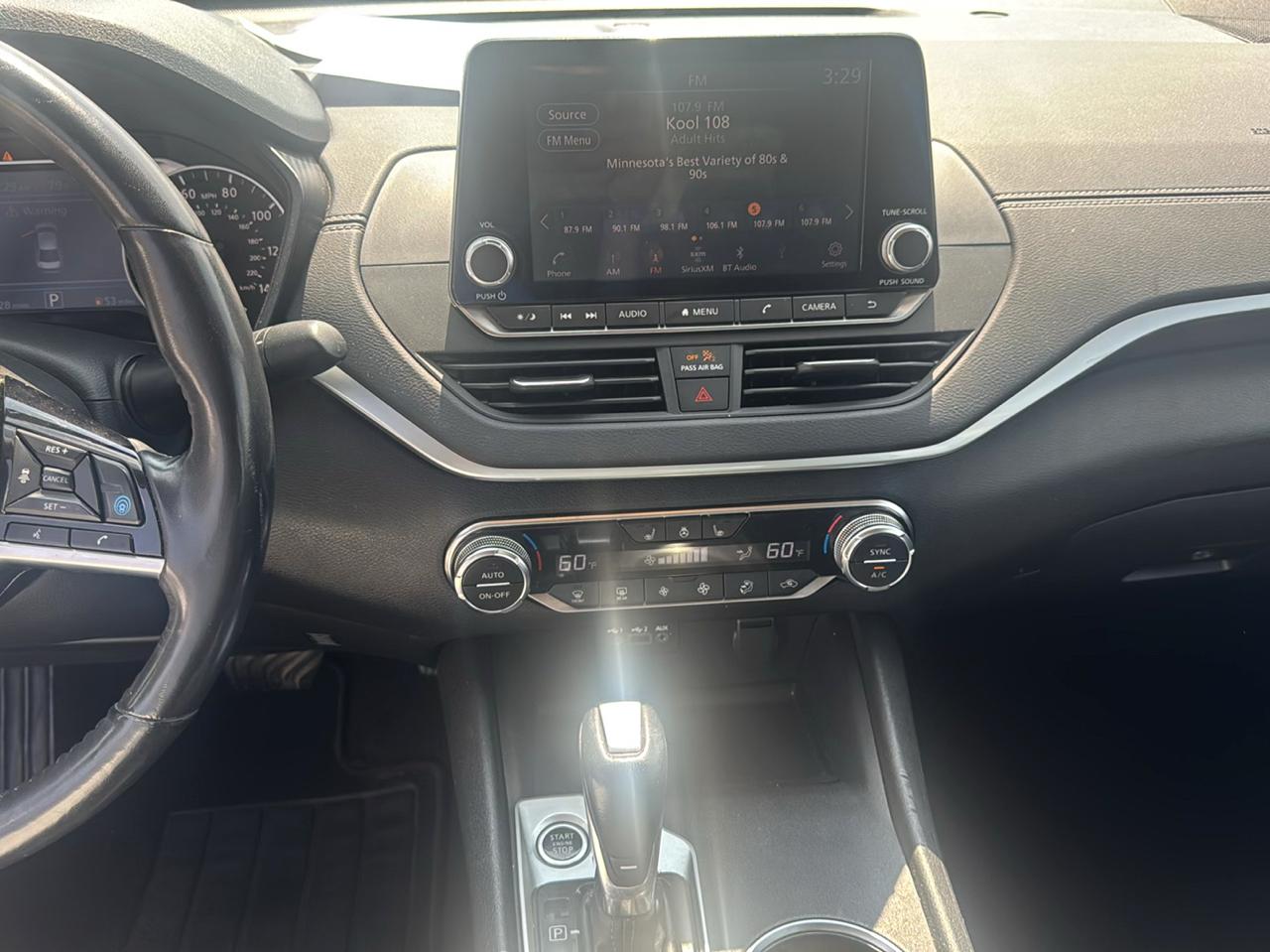 Nissan Altima 2.5 SV Sedan 2019
