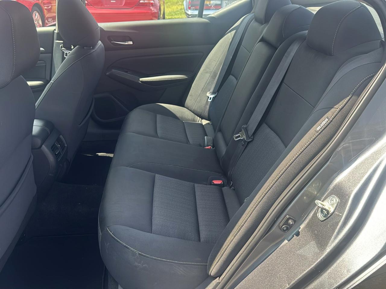 Nissan Altima 2.5 SV Sedan 2019