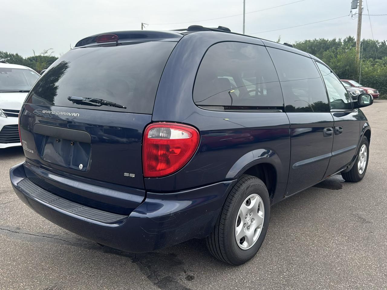 Dodge Caravan 4dr Grand SE 119" WB 2003