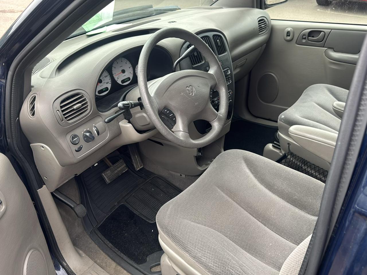 Dodge Caravan 4dr Grand SE 119" WB 2003