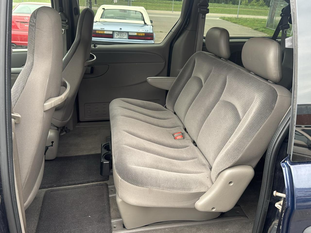 Dodge Caravan 4dr Grand SE 119" WB 2003